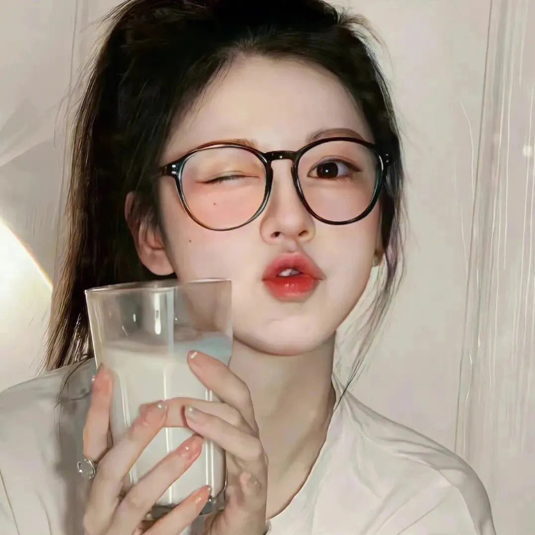 女警出更